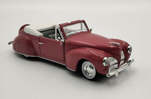1:32 1940 Red Lincoln Continental Cabriolet Model