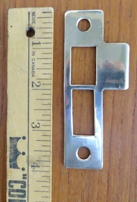 VTG. ANTIQUE BRASS DOOR STRIKER PLATE MORTISE DOOR JAMB STIKER KEEPER PLATE - Image 1 of 2