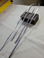 1959 Chevrolet ￼paint Divider Moldings Wagon or Sedan  L&R￼