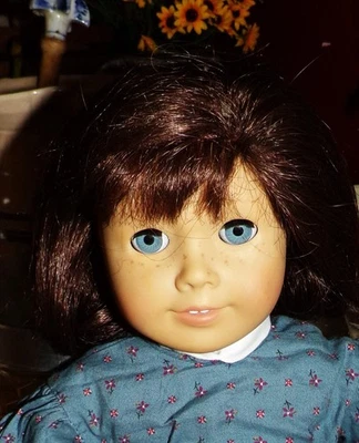 Lindsey  Bergman American Girl 18" Doll w/Damaged Box - Image 1 of 4