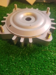 Honda Yamaha Japnese 2pc Wheel Hub Dio  Elite  Rear Hub Brand New  - Picture 1 of 5