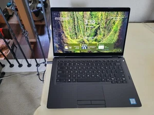 Dell Latitude 5300 13.3" FHD 2-in-1 TOUCH i5-8365U 512GB NVMe SSD 16GB Win11 Pro - Picture 1 of 12