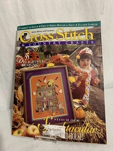 Cross Stitch & Country Crafts - 35 Projects - September/October 1993 Halloween - Foto 1 di 13