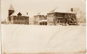 Antigua postal RPPC de Houghton, Michigan, Michigan College of Mines in Snow - Imagen 1 de 2