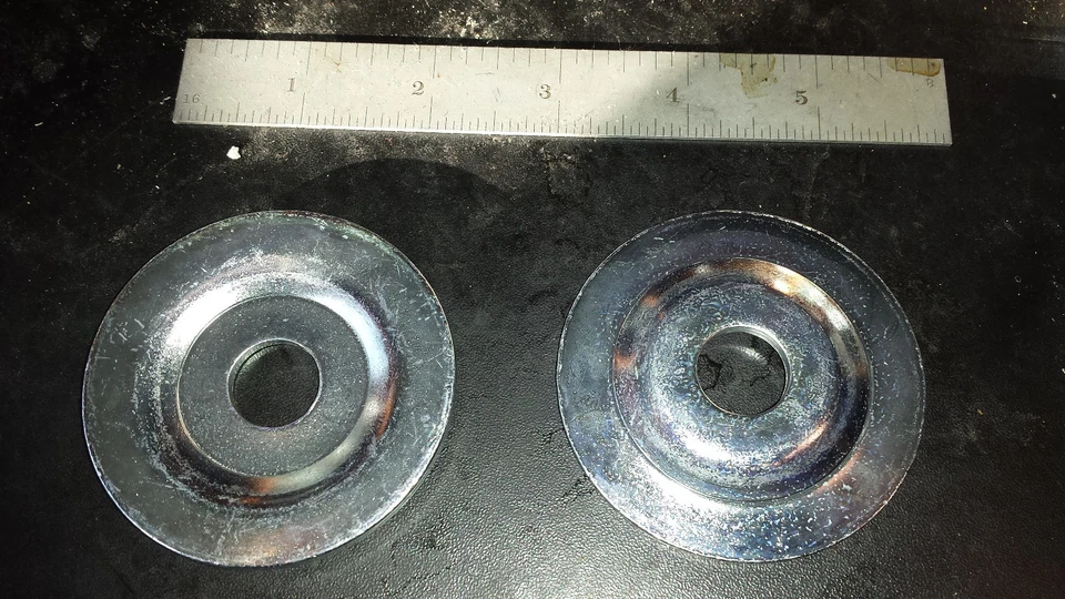 One Tablesaw 5/8" arbor flange Powermatic # 3838006 or Delta # 422-04-103-5001 - Image 1 of 1