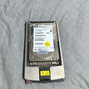 Vintage 146GB HP Ultrawide SCSI hard drive in caddy - BD14689BB9 MAW3147NC - Afbeelding 1 van 3