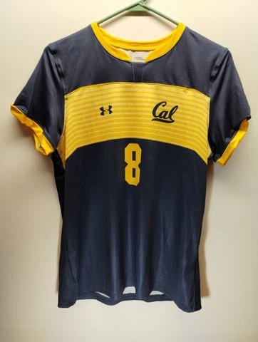Under Armour California Cal Golden Bears #8 Soccer Jersey Medium Women’s Shirt Cover