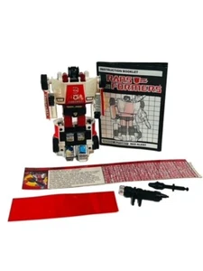 Red Alert Transformers Takara robot figure Hasbro Takara G1 vtg toy autobot BMC2 - Picture 1 of 6