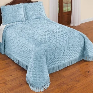 Soft & Luxurious Diamond Pattern Bella Chenille Bedspread - Picture 1 of 13