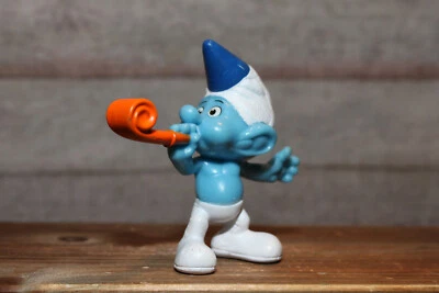 The Smurfs 2 BLUEBUDDIES McDonald's Happy Meal Toy 2013 #4 PARTY PLANNER - Image 1 of 4