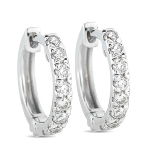 Pendientes tipo argolla Huggie de diamantes de 0,37 quilates de oro blanco de 18 quilates - Imagen 1 de 4