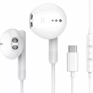 Wired USB Type-C Headphones with Microphone and Audio Headphone Control