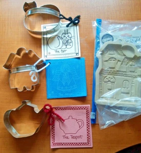 LOT 3 Ann Clark Metal Cookie Cutters w Recipe Cat Angel Teapot & Wilton Haunted - Picture 1 of 4