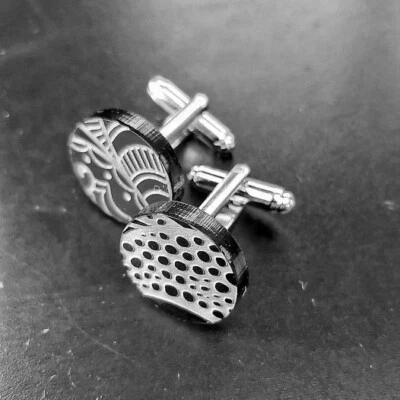 Gemelos de diseño original hechos a mano en acrílico y acero inoxidable Foto 1 de 3