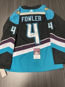 Camiseta deportiva firmada por Cam Fowler de los Anaheim Ducks certificado de autenticidad JSA - Imagen 1 de 2
