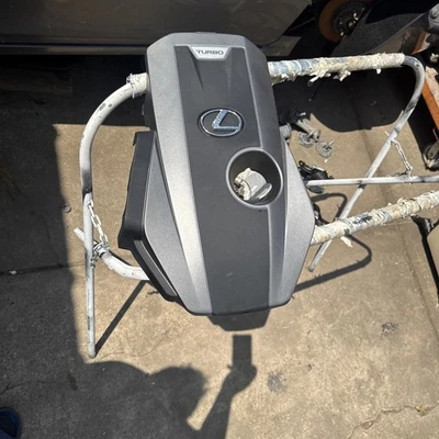 2016 LEXUS IS200T MOTOR TOP COVER OEM+ BONS CLIPES PRONTOS PARA ENVIAR🔥💯 - Imagem 1 de 4