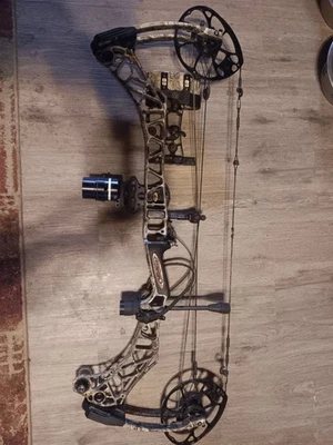 Блочный лук Matthews VXR 31,5 дюйма со многими аксессуарами - Изображение 1 из 4