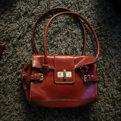 Bolso de hombro Apt 9 Y2K rojo lápiz labial charol RN73277 Foto 1 de 4