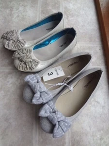 Cherokee Girl Flats (Lot of 2) size 2 & 3 - Free Shipping - Picture 1 of 12