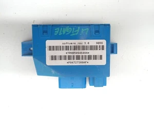 2004 CHRYSLER PACIFICA LIFTGATE MODULE ECU - OEM 591-03565 - Picture 1 of 4