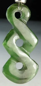 36 Carats handmade Twisted Green Nephrite Pendant from Afghanistan, (Gb-1) - Picture 1 of 11