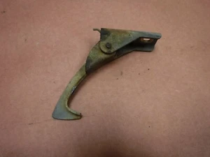 Jeep Cherokee XJ 87-01 Hood Safety Catch Latch Factory - Picture 1 of 3