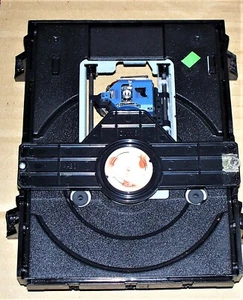 Insignia NS-H2002B DVD Loader - Picture 1 of 1