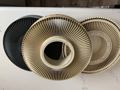 2 Sawyer's Rototray Pat. Carruseles giratorios 1964 con bandeja deslizable 100 + 1 sin marca. Foto 1 de 4