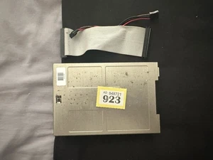 Working Amiga 500 a500+ Plus Floppy Disk Drive FB354 CHINON No 923 - Afbeelding 1 van 4