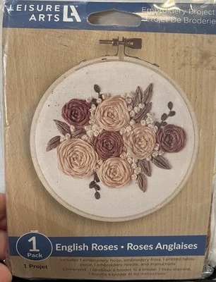 Kit de bordado Leisure Arts 4" rosas inglesas lacrado completo 2019 cores neutras - Imagem 1 de 4
