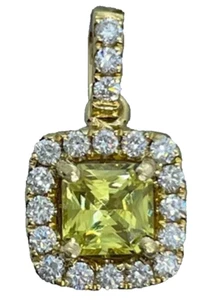 0.76ct Natural Round Diamond 14K Yellow Gold Peridot Anniversary Wedding Pendant - Picture 1 of 5
