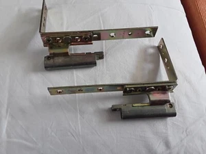 2 x Aubi ECKLAGERWINKEL EW320 RECHTS u. Links - Bild 1 von 4