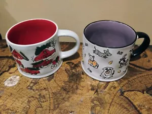 LOTE de DOS tazas temáticas de Navidad y Halloween de 4" x 3 1/2" de alto COMO NUEVAS ¡ENVÍO GRATUITO! - Imagen 1 de 3