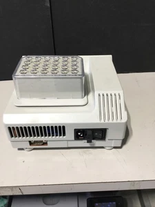 Eppendorf Thermomixer R with Heated 1.5mL Block - Picture 1 of 2