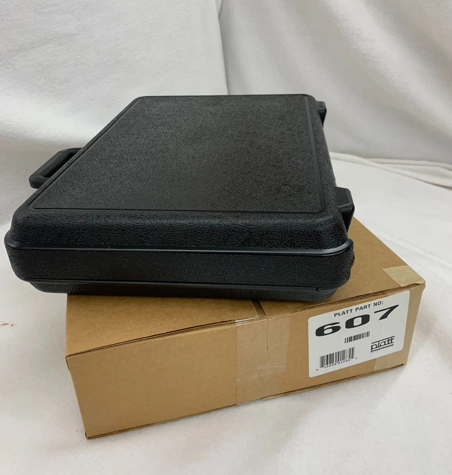 Funda Protectora Platt 607 Negra 17" X 12" X 3 1/4" Foto 1 de 4