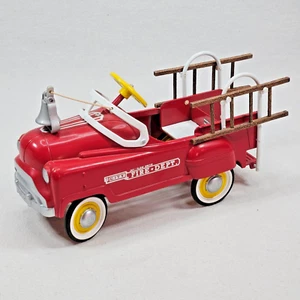 Hallmark Kiddie Car Classics Metal Murray Fire Truck Peddle Car in Original Box - Picture 1 of 9