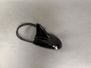 NEU&ORIG Maserati Ghibli Levante Quattroporte 2017- Dachantenne Antenne Antenna - Picture 1 of 4