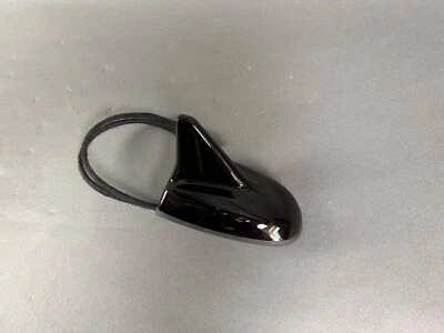 NEU&ORIG Maserati Ghibli Levante Quattroporte 2017- Dachantenne Antenne Antenna - Image 1 of 4