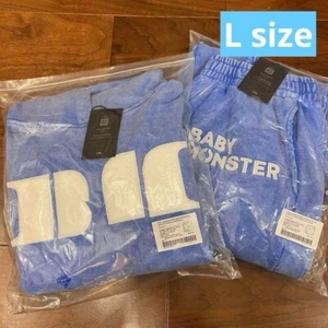 BABYMONSTER 1st WORLD TOUR Hello Seoul Hoodie Blue L size New KPOP - Picture 1 of 4