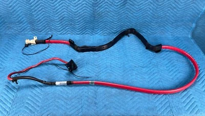 Cabo positivo BMW 650i 645Ci M6 bateria piso inferior 2004-2010 fabricante de equipamento original - Imagem 1 de 4