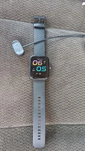 Amazfit GTS 4 Mini avec bracelet en silicone noir - Photo 1 sur 3