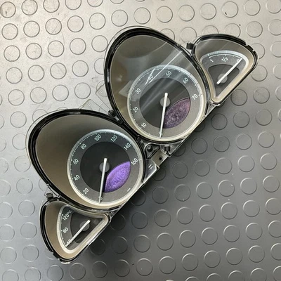 Cuadro de instrumentos velocímetro Mercedes SL500 2003-2008 OEM 115 k millas Foto 1 de 4