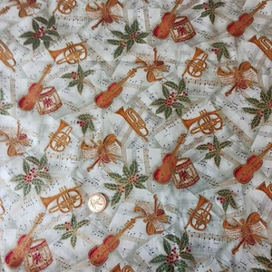 5 yards Boughs of Holly by Hoffman Fabrics Metallic Music Cotton - Picture 1 of 4