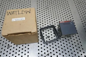 WATLOW TMB1HAAAAAAAAAA INDICATORS, SERIES TM, TEMPERATURE METER - Picture 1 of 6