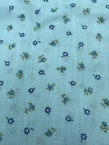 Blue Floral Cotton Fabric Flowers 13.5” X 45” - Picture 1 of 4