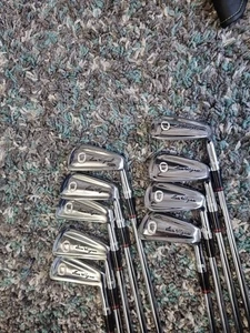 Ben Hogan Apex II Set da Golf in Ferro, 2-9 & EQUALISER Apex #3 Alberi di Reg, RH - Foto 1 di 17