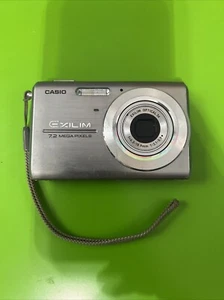 Casio Exilim EX-Z75 - 7.2 Megapixel Digital Camera Silver UNTESTED for Parts - Picture 1 of 2