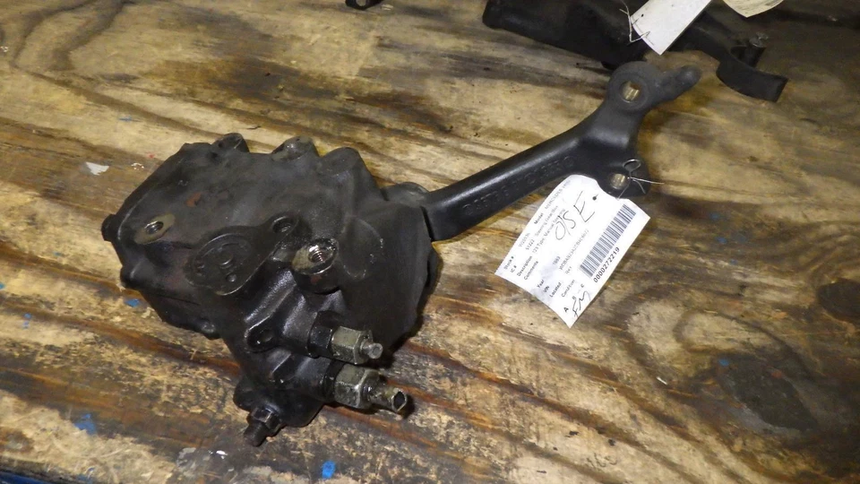 MERCEDES 240D Steering Gear/Box 123 Type, Manual Steering; 77 - 83 - Image 1 of 4