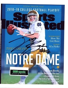 Ian Book REIMPRESIÓN Firmada Autografiada Deportes Ilustrada Cubierta 8x10 Notre Dame - Imagen 1 de 1