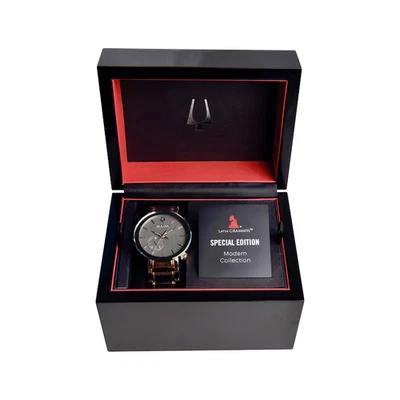 Reloj Bulova Hombre Futuro Cuarzo Plata 42MM 98A309 EDICIÓN GRAMMY LATINO Foto 1 de 4